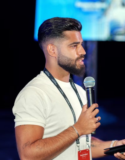 Tan Gera